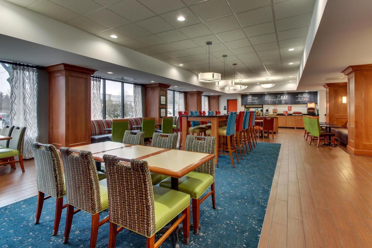 Hampton Inn Indianapolis/Carmel Exteriör bild