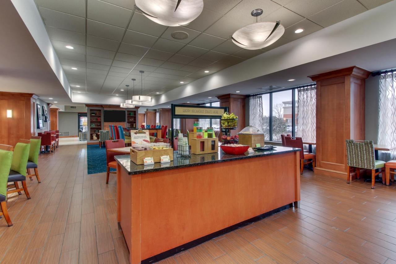 Hampton Inn Indianapolis/Carmel Exteriör bild
