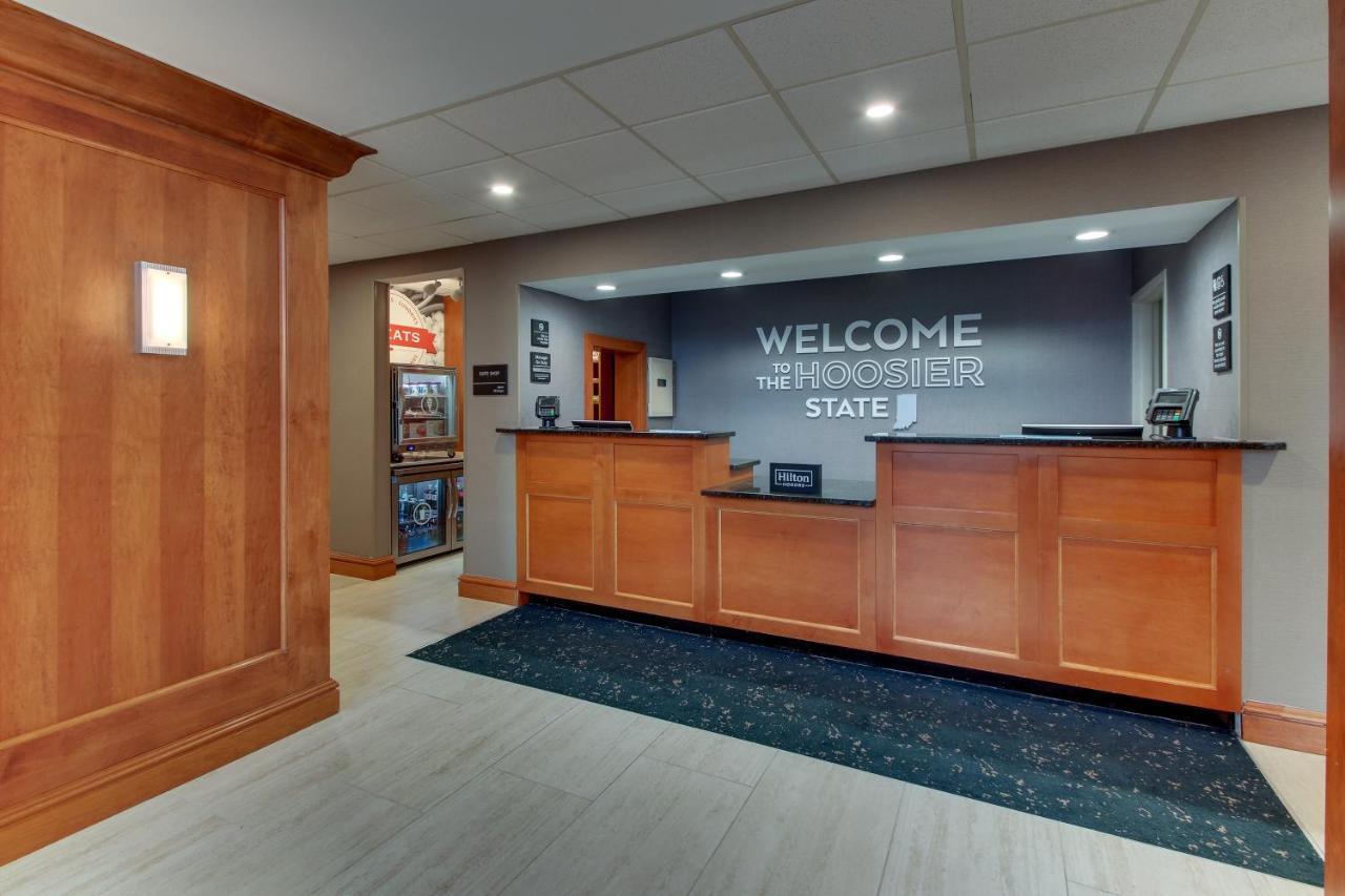 Hampton Inn Indianapolis/Carmel Exteriör bild