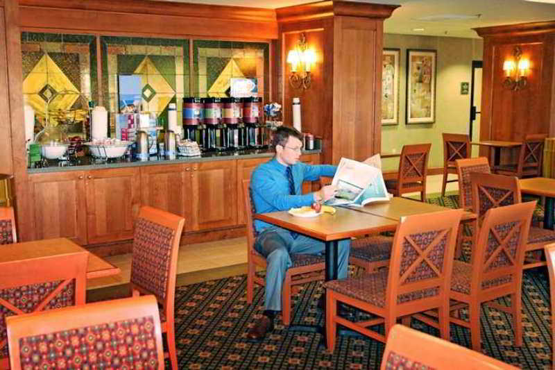 Hampton Inn Indianapolis/Carmel Restaurang bild